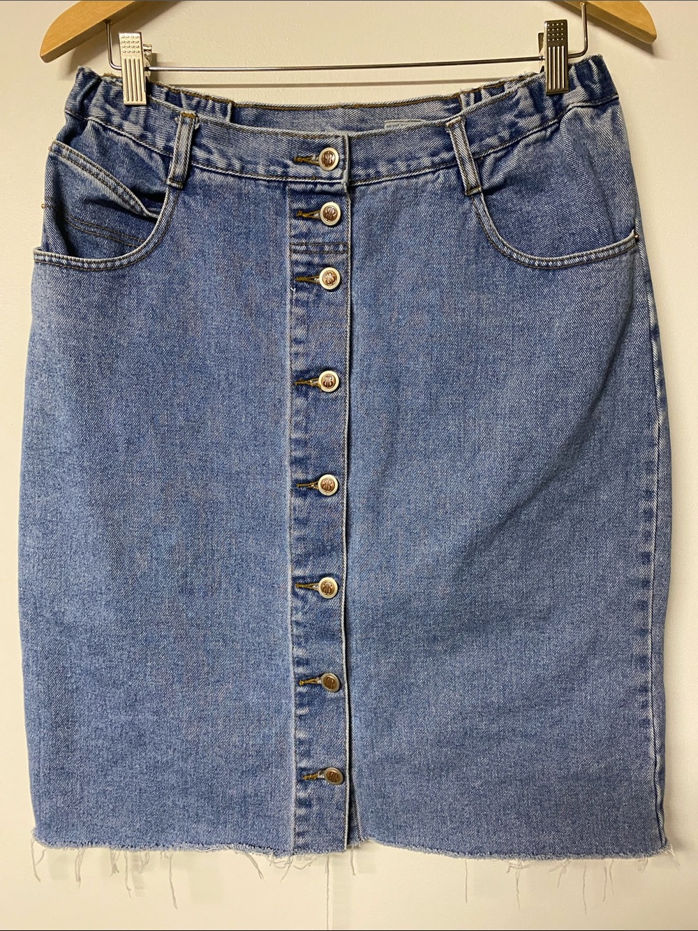 bill blass Vintage Light Blue Button-Front Denim Midi Skirt with Raw Hem